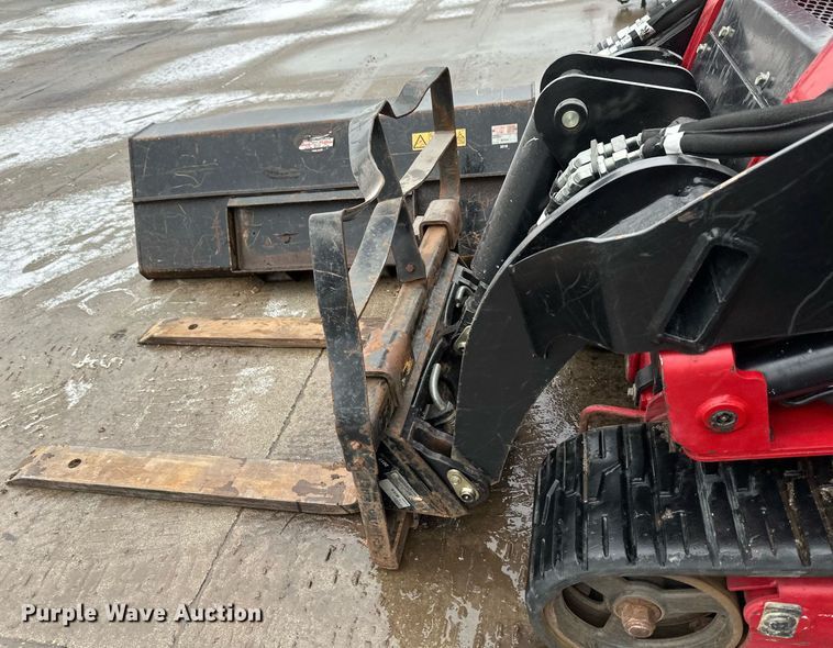 image for item DN0910 Toro Dingo TX 1000 compact utility loader