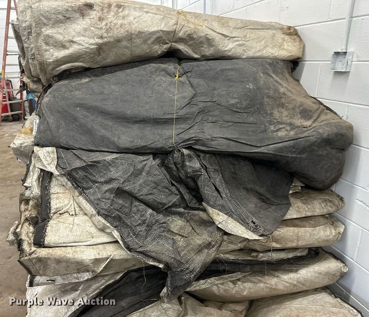 image for item DN0911 (12) concrete blankets