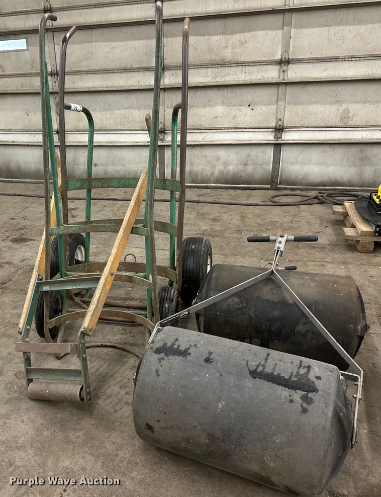 image for item DN0912 Landscape tools