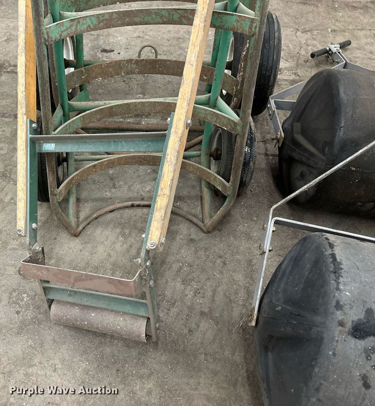 image for item DN0912 Landscape tools