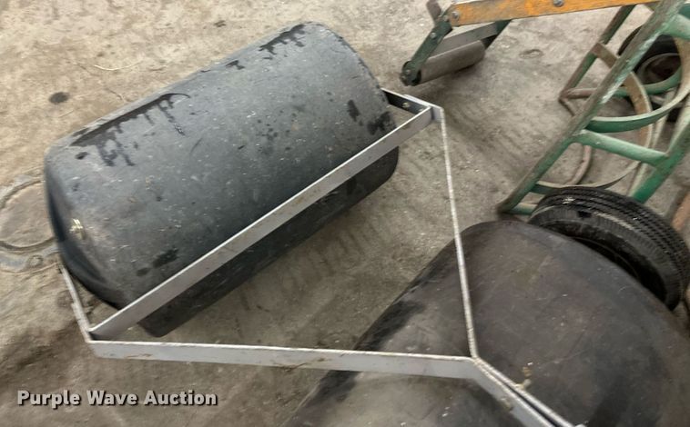 image for item DN0912 Landscape tools