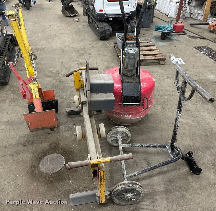 image for item DN0913 Concrete tools