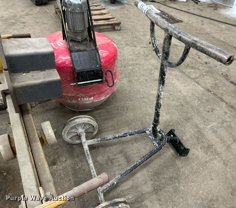 image for item DN0913 Concrete tools