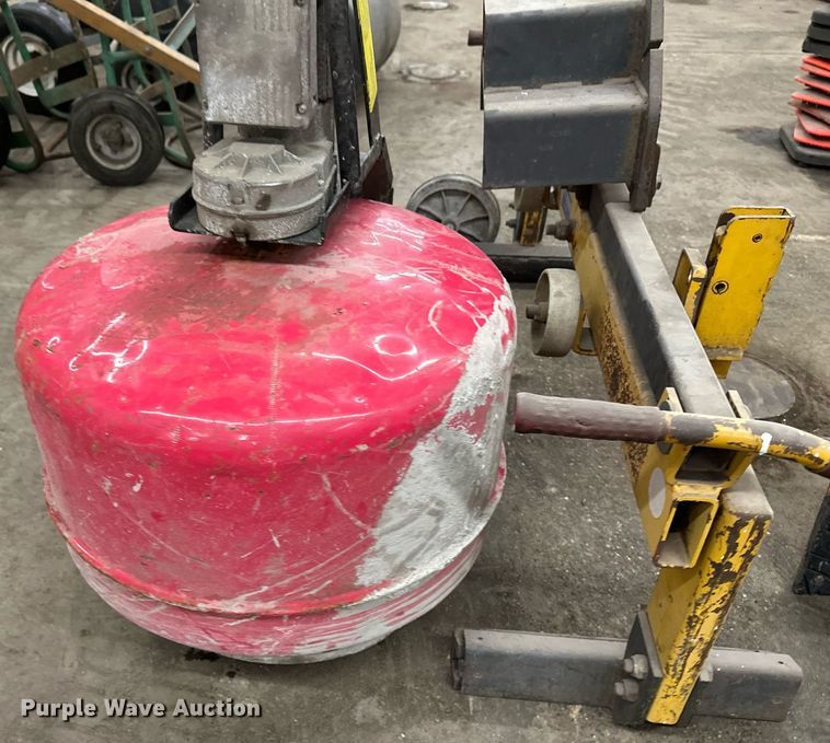 image for item DN0913 Concrete tools