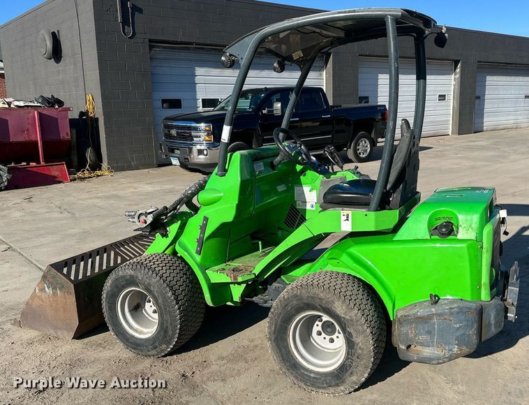 image for item DN0922 2014 Avant 630 compact wheel loader