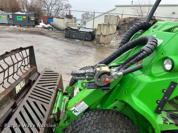 image for item DN0922 2014 Avant 630 compact wheel loader