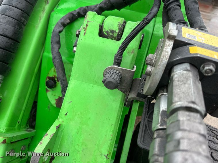 image for item DN0922 2014 Avant 630 compact wheel loader