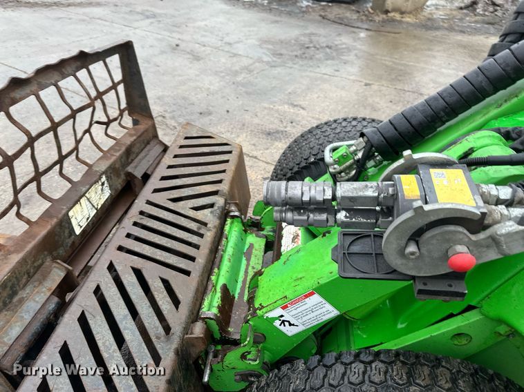 image for item DN0922 2014 Avant 630 compact wheel loader