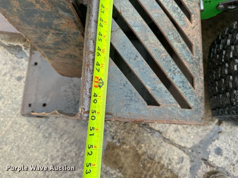 image for item DN0922 2014 Avant 630 compact wheel loader