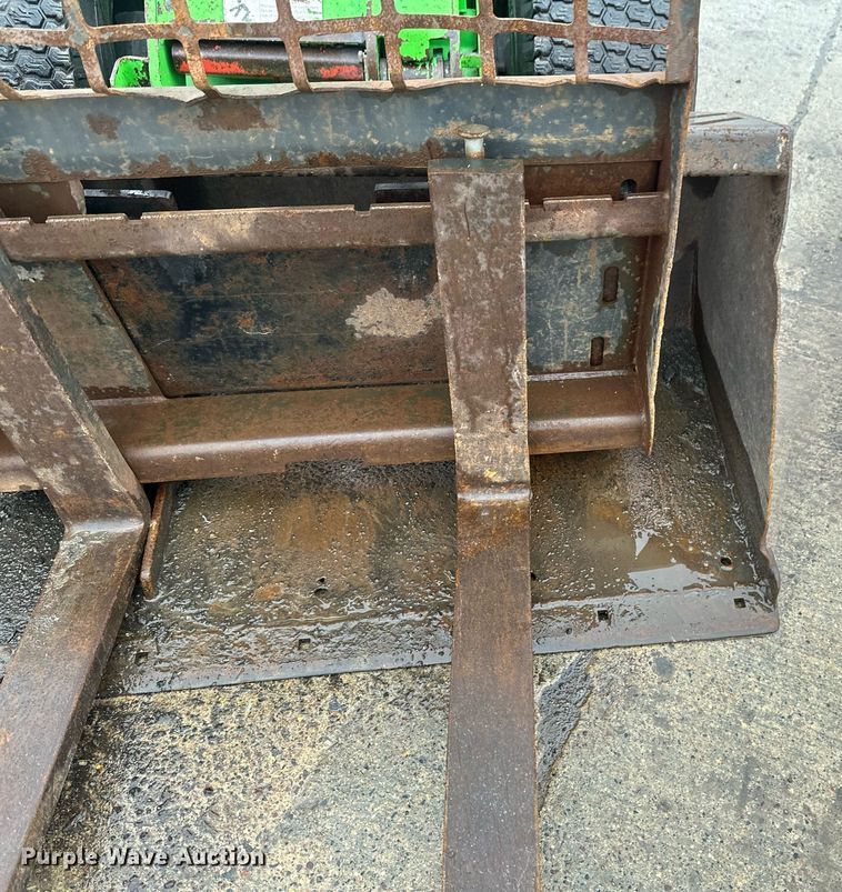 image for item DN0922 2014 Avant 630 compact wheel loader