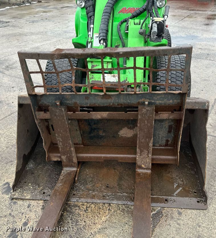 image for item DN0922 2014 Avant 630 compact wheel loader