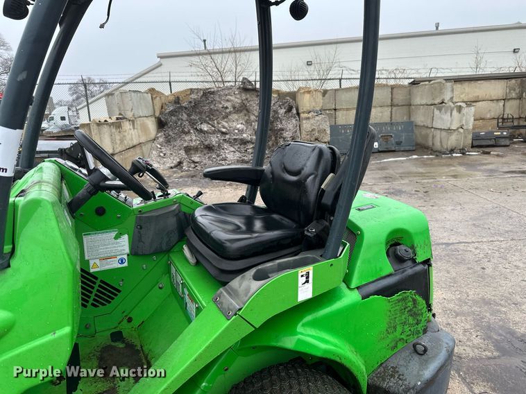 image for item DN0922 2014 Avant 630 compact wheel loader