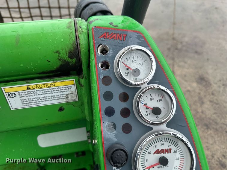 image for item DN0922 2014 Avant 630 compact wheel loader