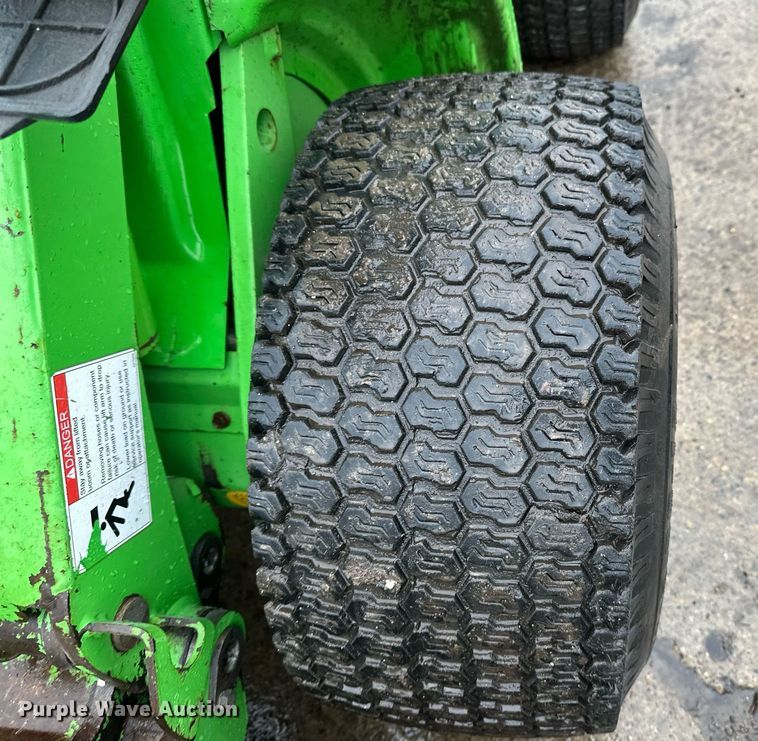 image for item DN0922 2014 Avant 630 compact wheel loader