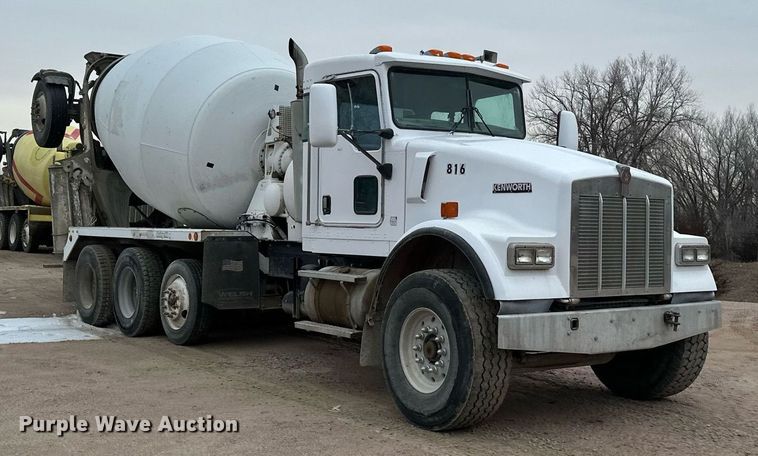 image for item DN0937 2003 Kenworth W900 ready mix truck