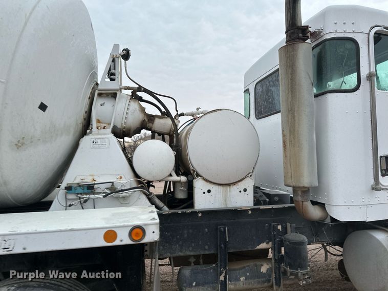 image for item DN0937 2003 Kenworth W900 ready mix truck