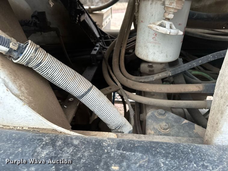 image for item DN0937 2003 Kenworth W900 ready mix truck