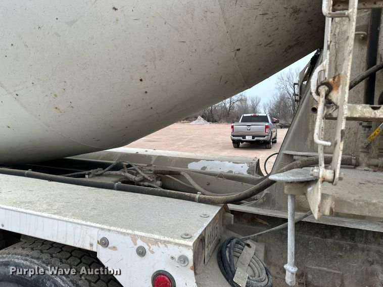 image for item DN0937 2003 Kenworth W900 ready mix truck