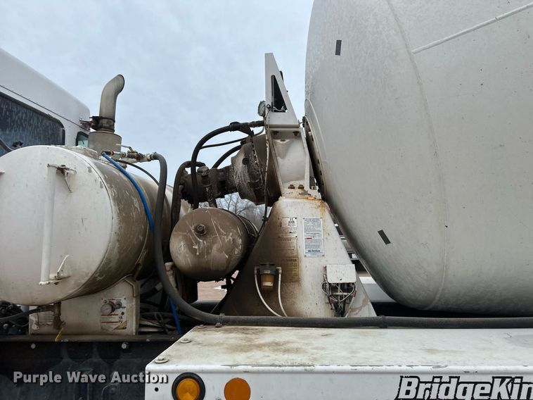 image for item DN0937 2003 Kenworth W900 ready mix truck