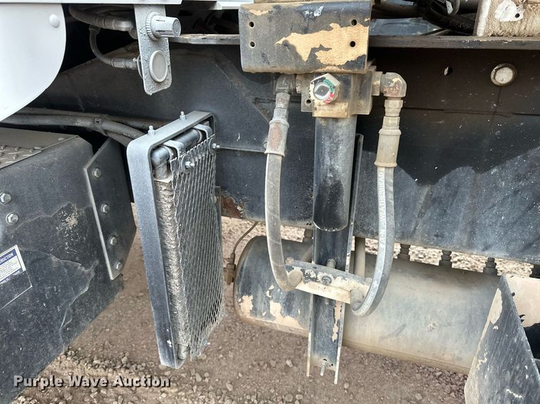 image for item DN0937 2003 Kenworth W900 ready mix truck