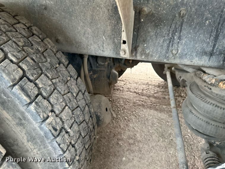 image for item DN0937 2003 Kenworth W900 ready mix truck