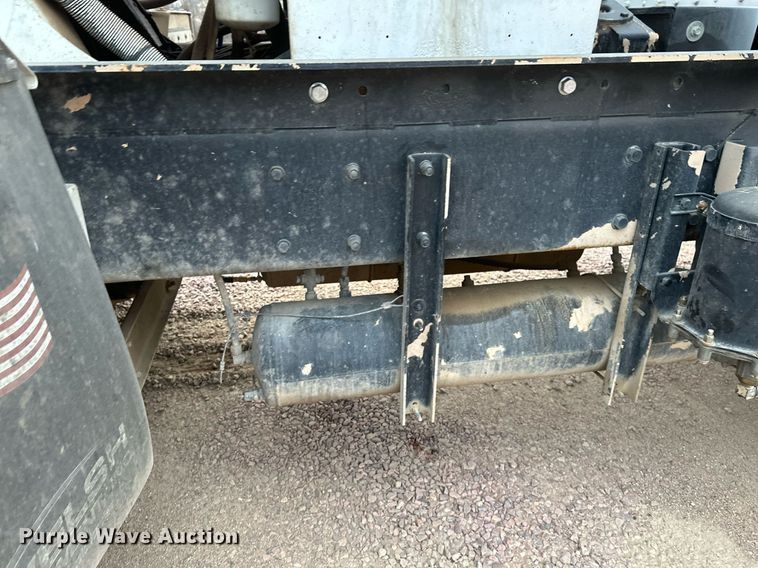 image for item DN0937 2003 Kenworth W900 ready mix truck