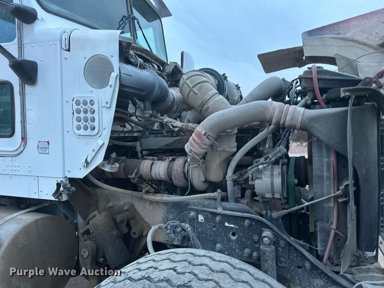 image for item DN0937 2003 Kenworth W900 ready mix truck