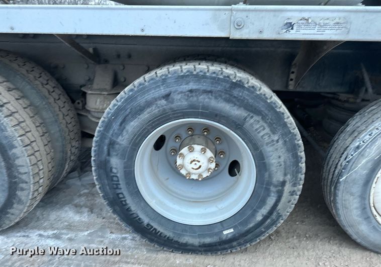 image for item DN0937 2003 Kenworth W900 ready mix truck