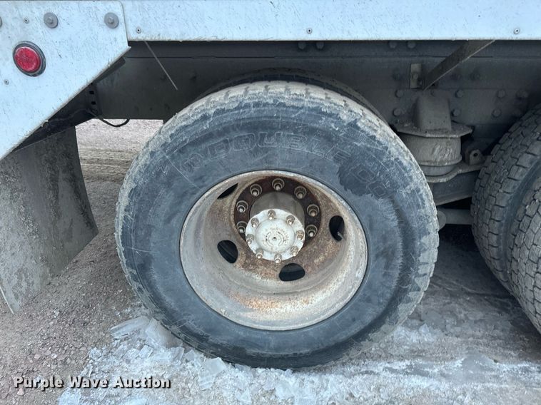 image for item DN0937 2003 Kenworth W900 ready mix truck