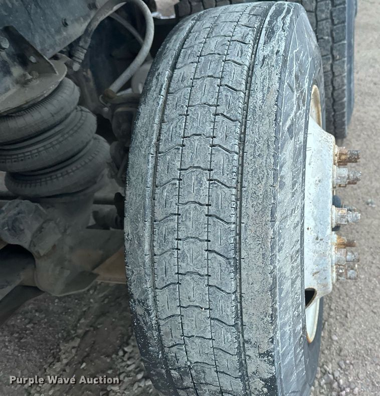 image for item DN0937 2003 Kenworth W900 ready mix truck