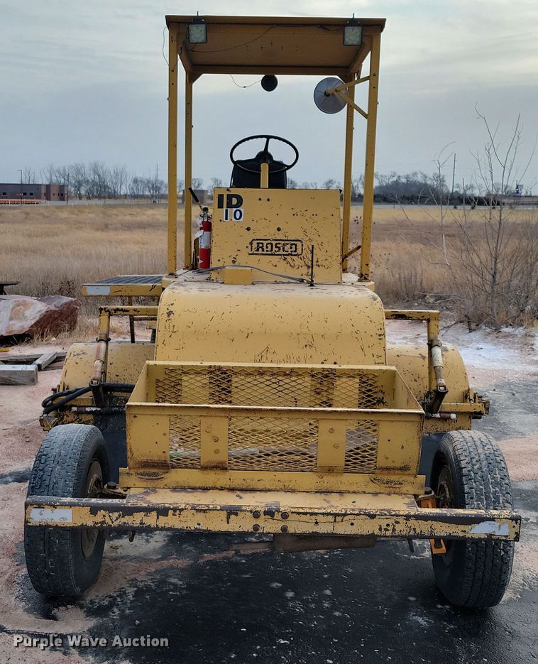 image for item DN3662 Roscoe RB-38 broom