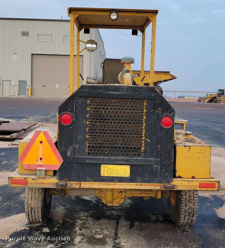 image for item DN3662 Roscoe RB-38 broom