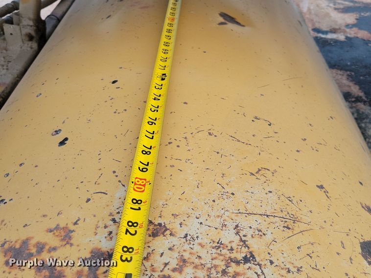 image for item DN3662 Roscoe RB-38 broom