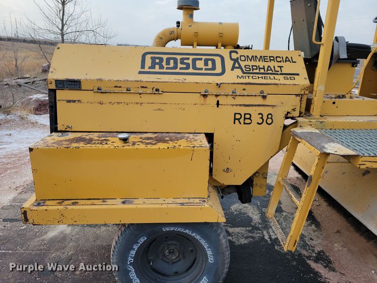 image for item DN3662 Roscoe RB-38 broom