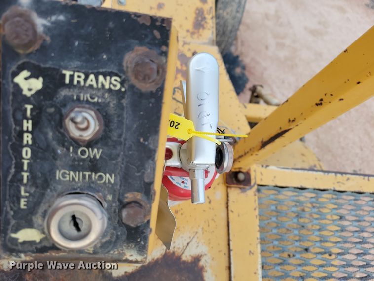 image for item DN3662 Roscoe RB-38 broom