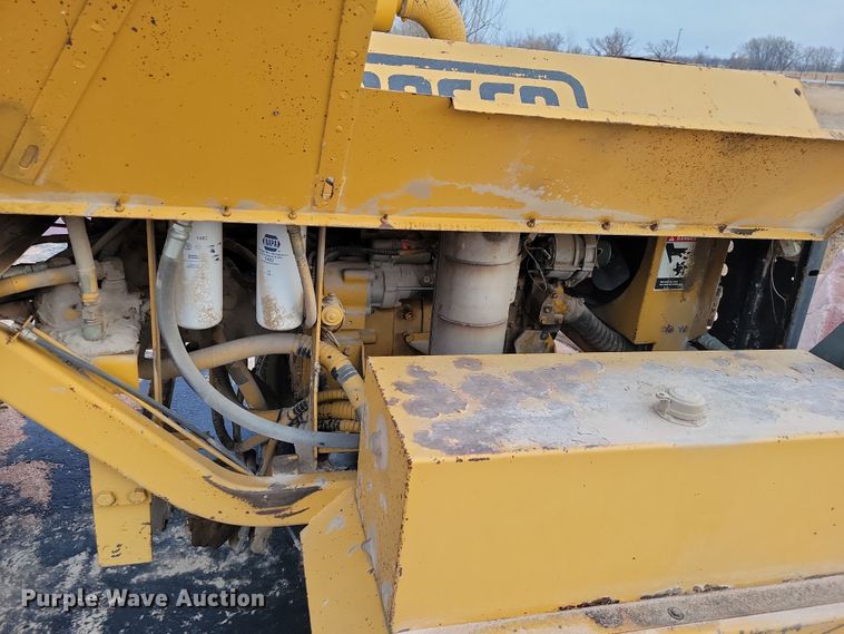 image for item DN3662 Roscoe RB-38 broom