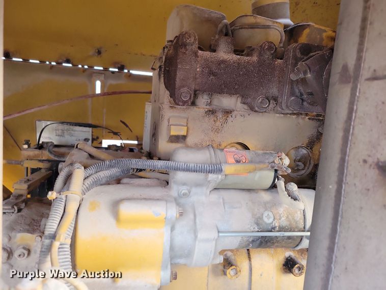 image for item DN3662 Roscoe RB-38 broom