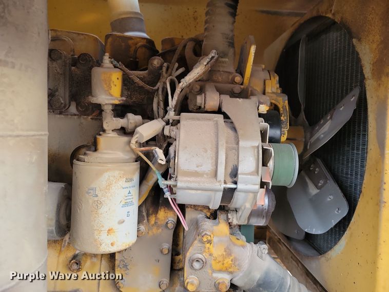 image for item DN3662 Roscoe RB-38 broom