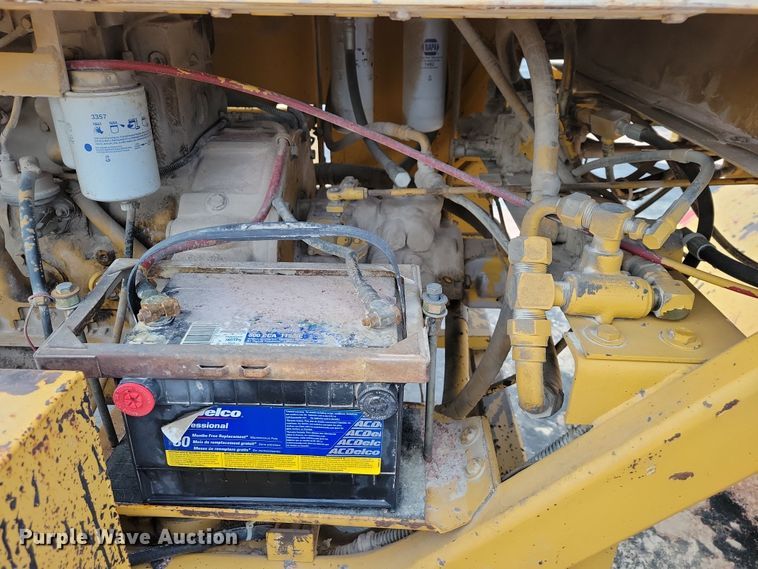 image for item DN3662 Roscoe RB-38 broom