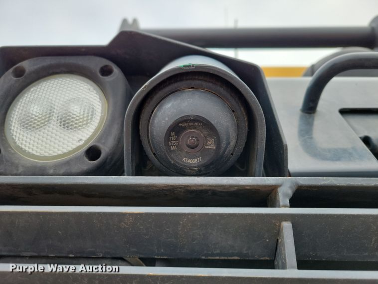 image for item DN3663 2021 John Deere 324G skid steer loader