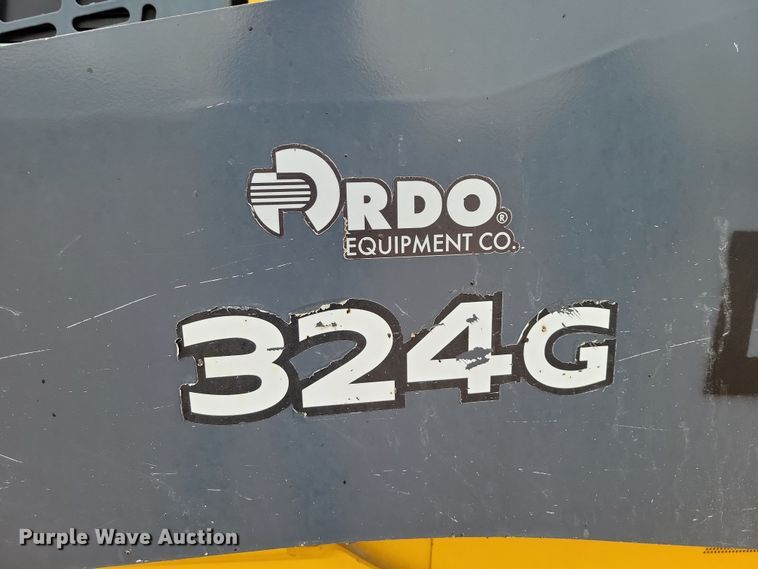image for item DN3663 2021 John Deere 324G skid steer loader