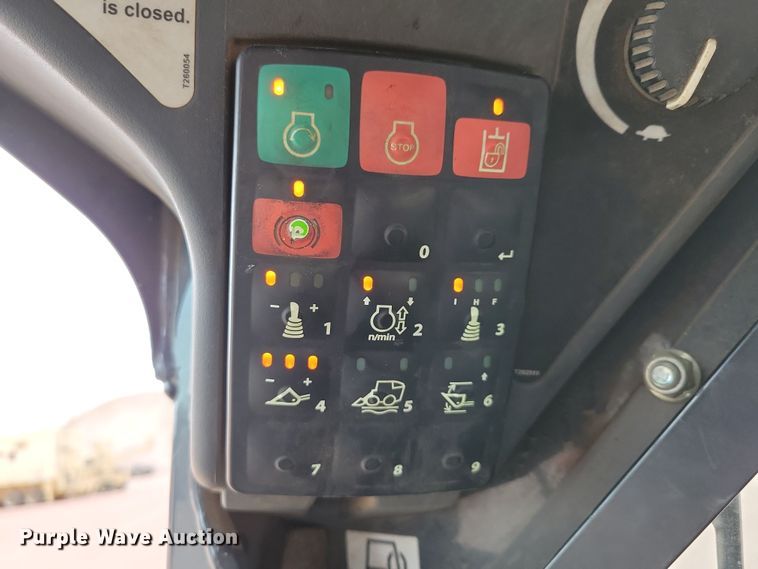 image for item DN3663 2021 John Deere 324G skid steer loader