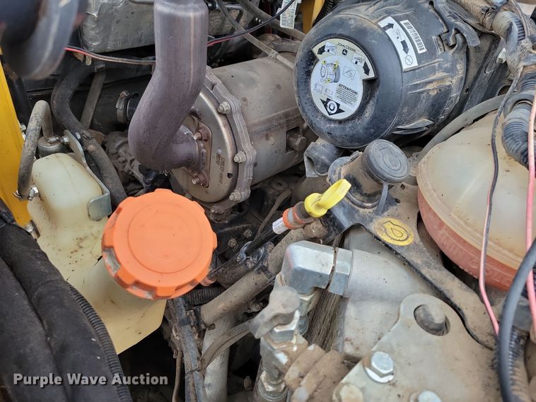 image for item DN3663 2021 John Deere 324G skid steer loader