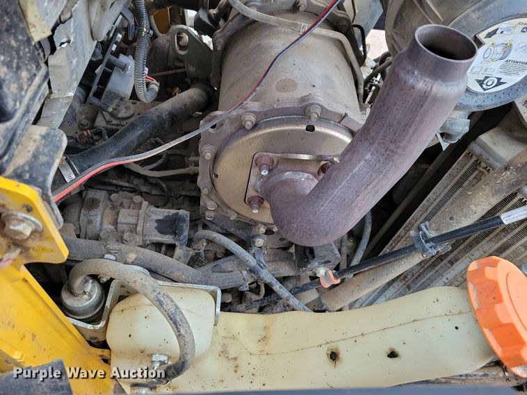 image for item DN3663 2021 John Deere 324G skid steer loader