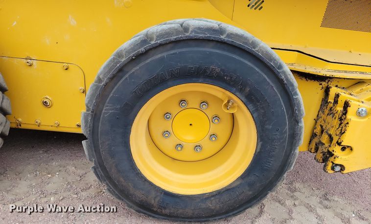 image for item DN3663 2021 John Deere 324G skid steer loader