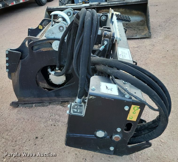 image for item DN3664 2017 Caterpillar PC306B skid steer cold planer