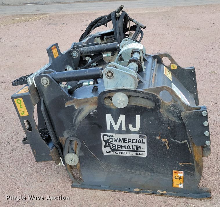 image for item DN3665 2016 Caterpillar PC306B skid steer cold planer