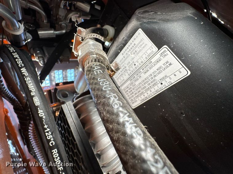 image for item DO0087 Compact utility loader