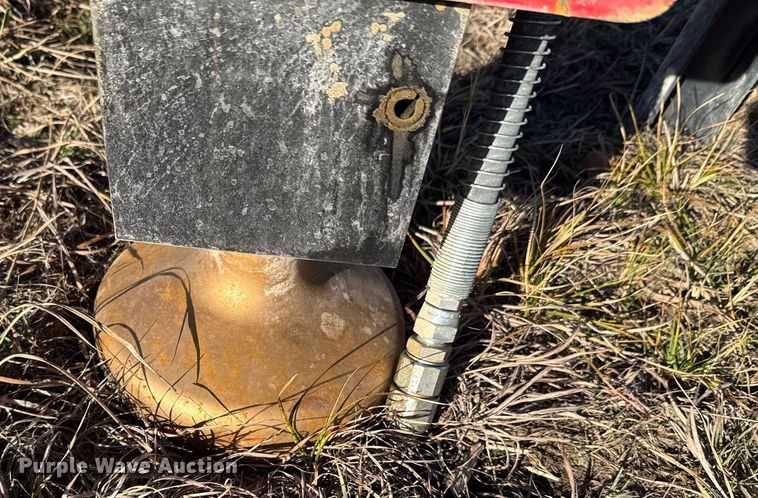 image for item DO0105 Raytree RMPP680 skid steer post driver