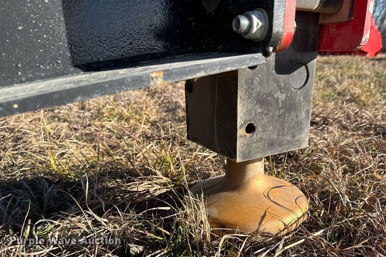 image for item DO0105 Raytree RMPP680 skid steer post driver